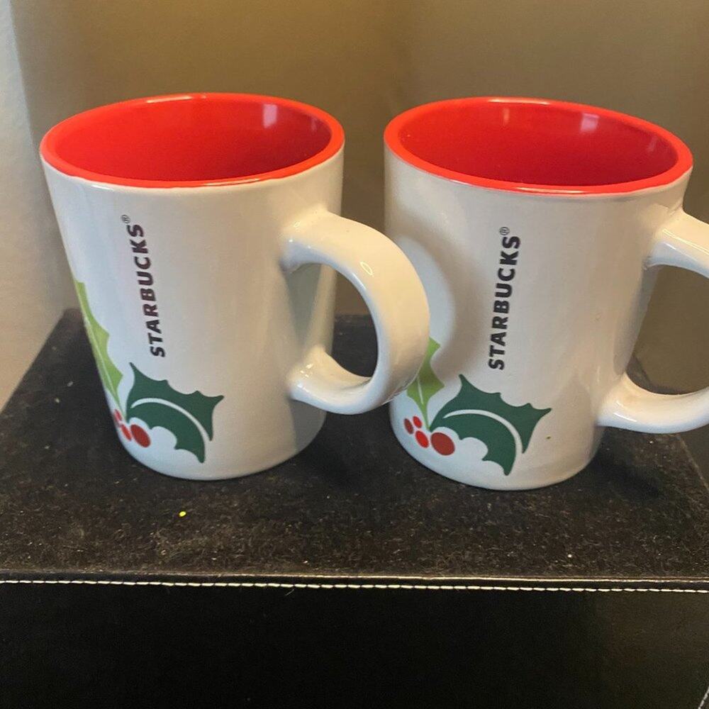 Starbucks White Holiday Coffee Tea Cup Designer Mug 9fl oz .25L Set of 2 2/2026